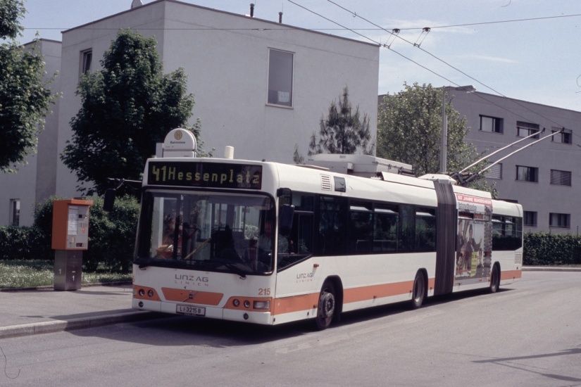 Linz_Obus_20050516_06.jpg.jpg